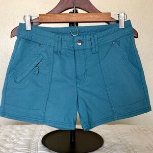 Title Nine trek shorts size 4